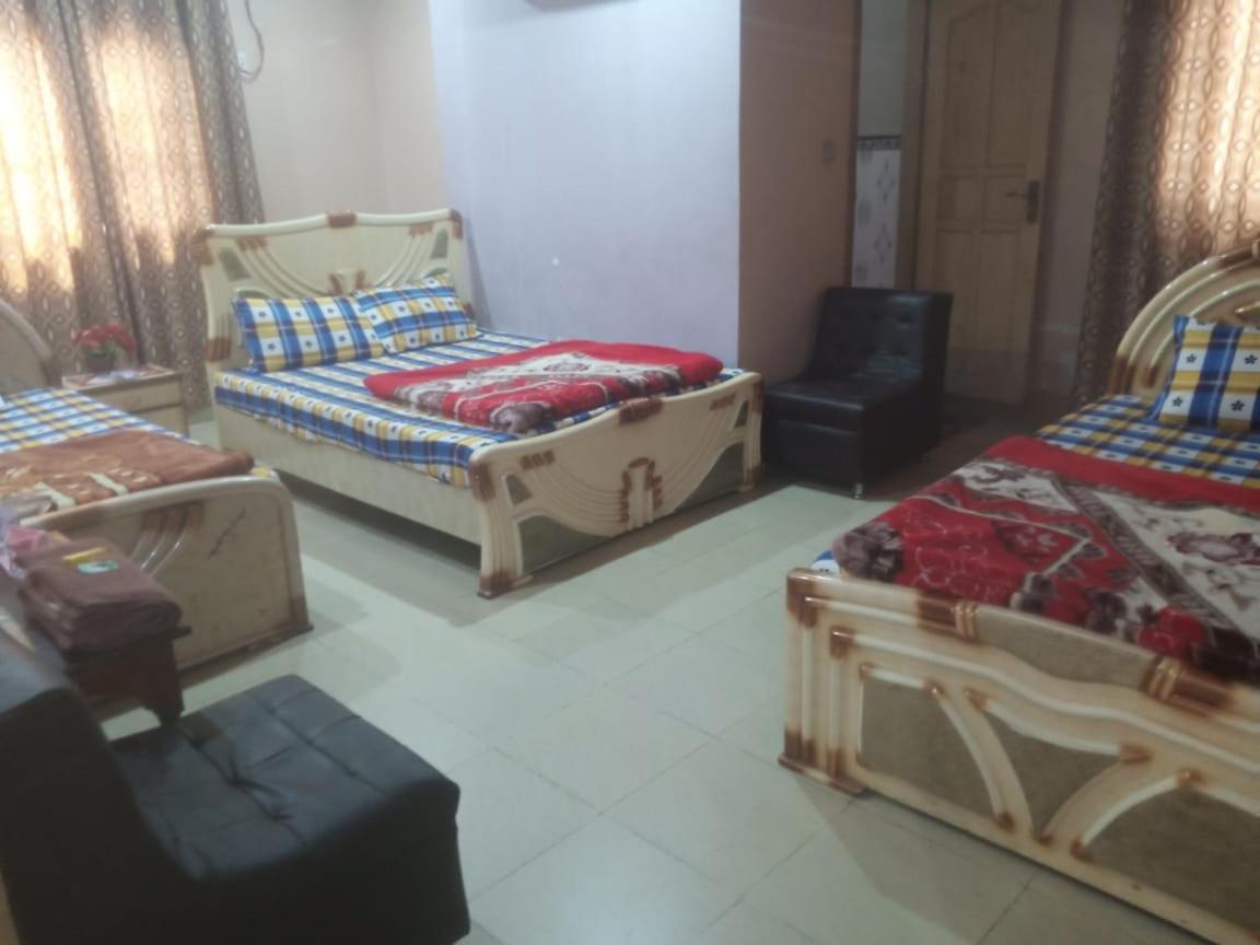 Palm Valley Hotel Sukkur 外观 照片